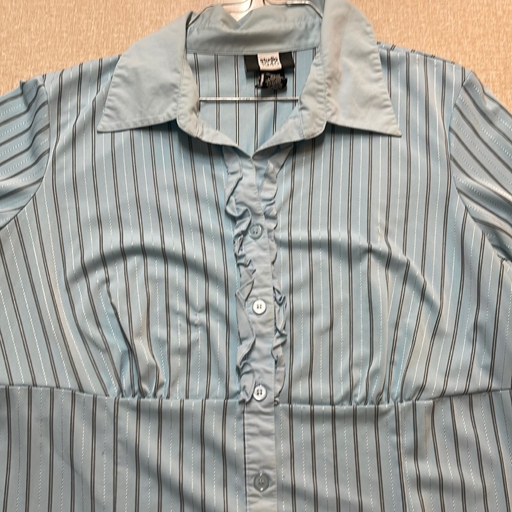 Studio 1940 blouse size 18/20
